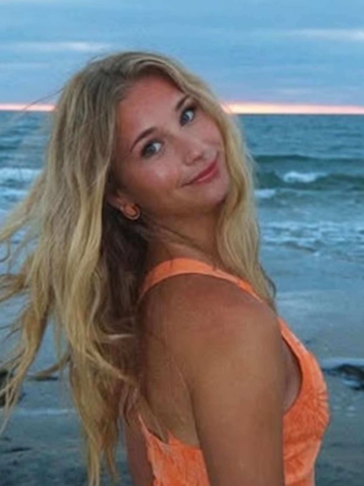 Jogadora de vôlei de 16 anos sofre graves ferimentos no cérebro após ser atropelada nos EUA