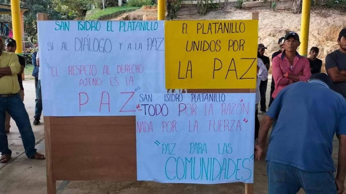 Suspensão de aulas na comunidade de Oaxaca devido a indivíduos armados