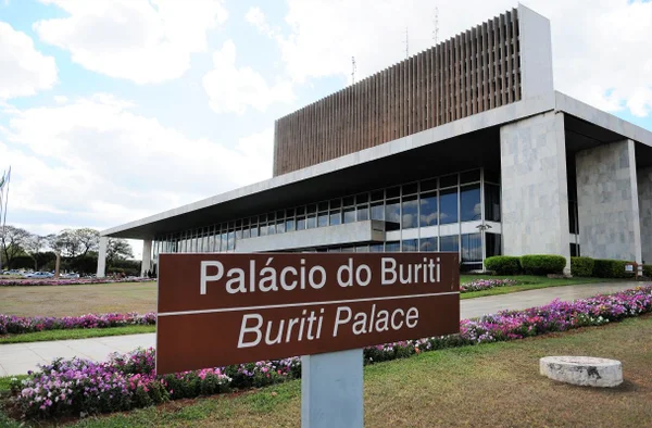 Confira a agenda dos candidatos ao GDF para este sábado (26/9)