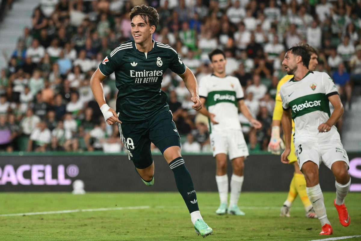 Real Madrid sofre, mas derrota o lanterna Elche com gol no fim e segue perseguição ao Barcelona