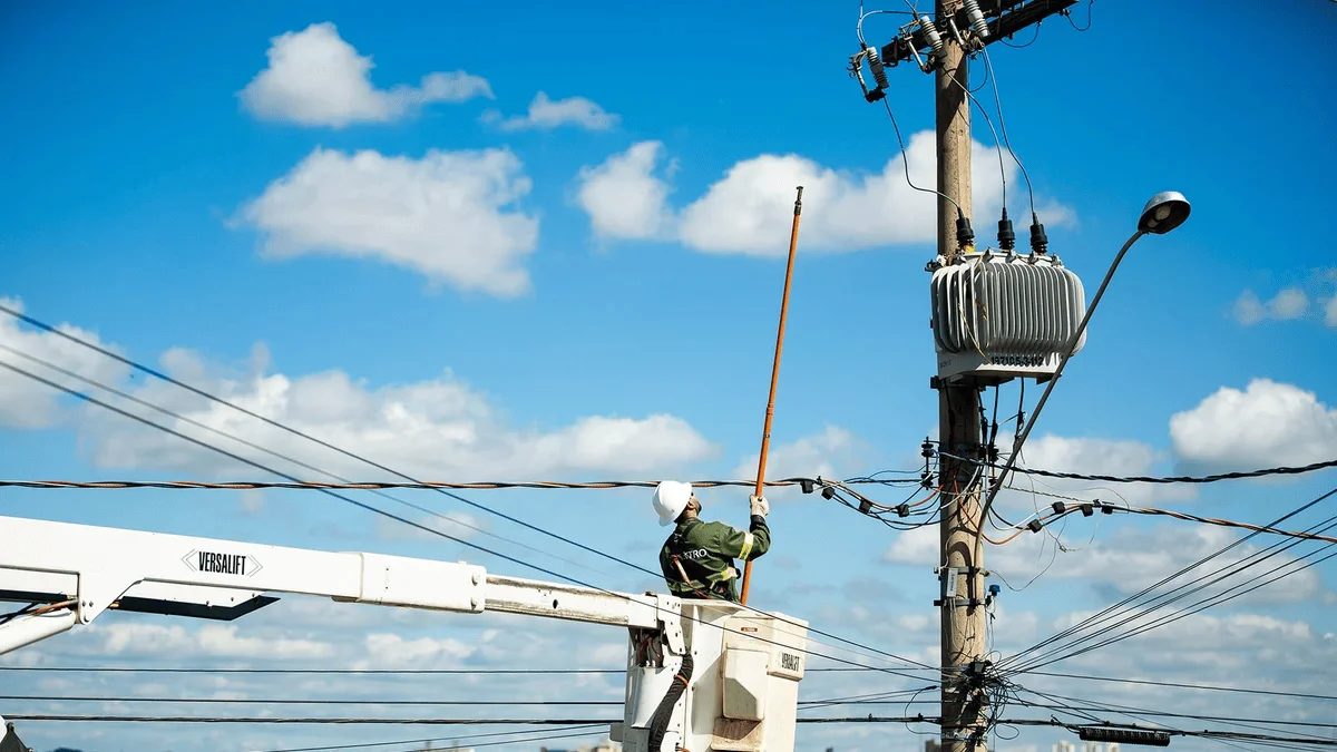 Áreas de Planaltina e Lago Sul ficam sem energia nesta quinta-feira (1º/10)