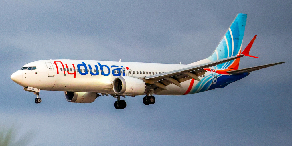O copiloto da FlyDubai pretendia fazer o avião colidir com o aeroporto de Tel Aviv, diz promotor dos EAU