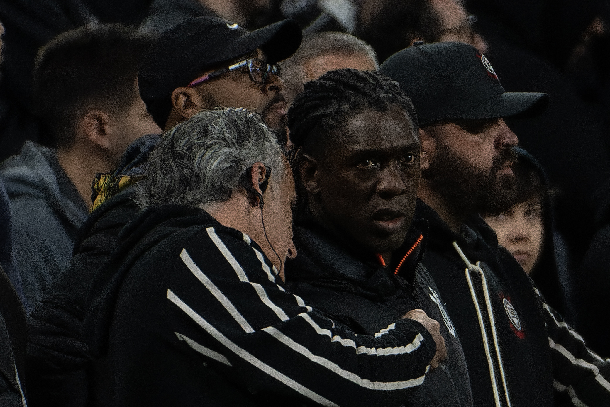 'VAR salva Seedorf': estreia do holandês no Corinthians repercute em jornal espanhol