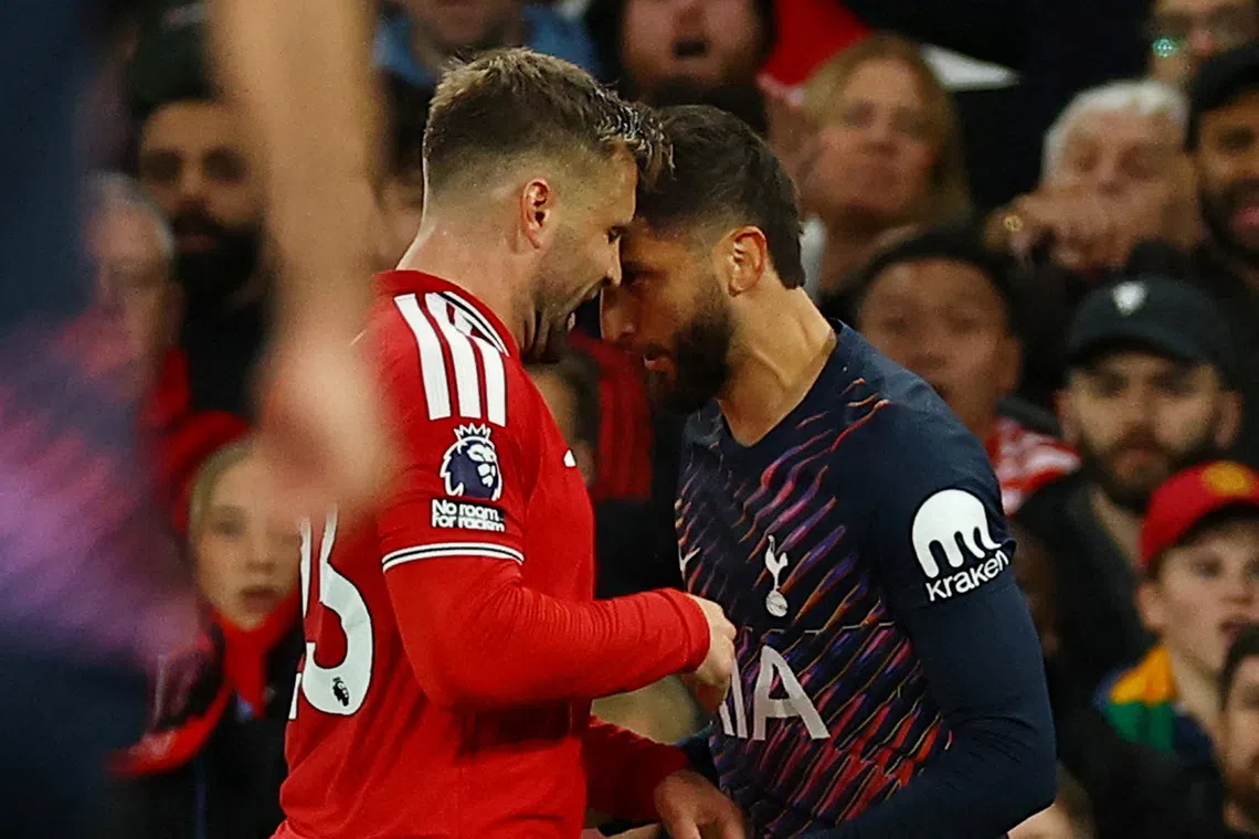 O Spurs mostra luta enquanto as dificuldades do United se aprofundam no Old Trafford