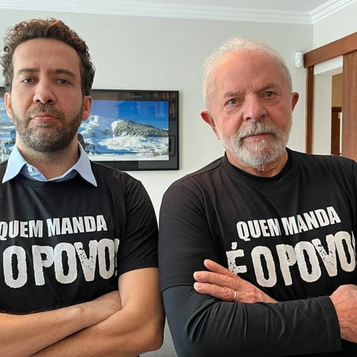 Janones convoca apoiadores em "última missão" do canal "Exército do Lula"