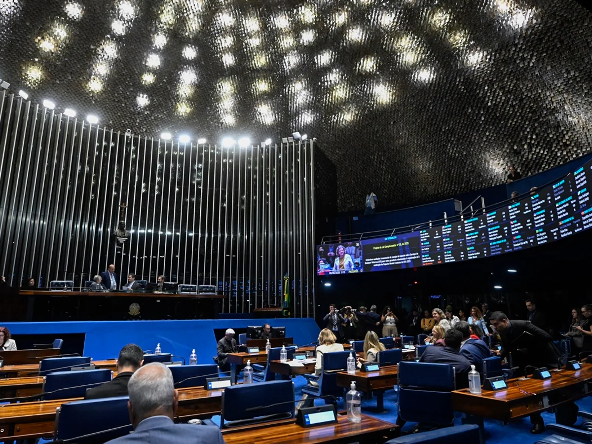 Com 12 senadoras eleitas, Senado terá maior bancada feminina da história