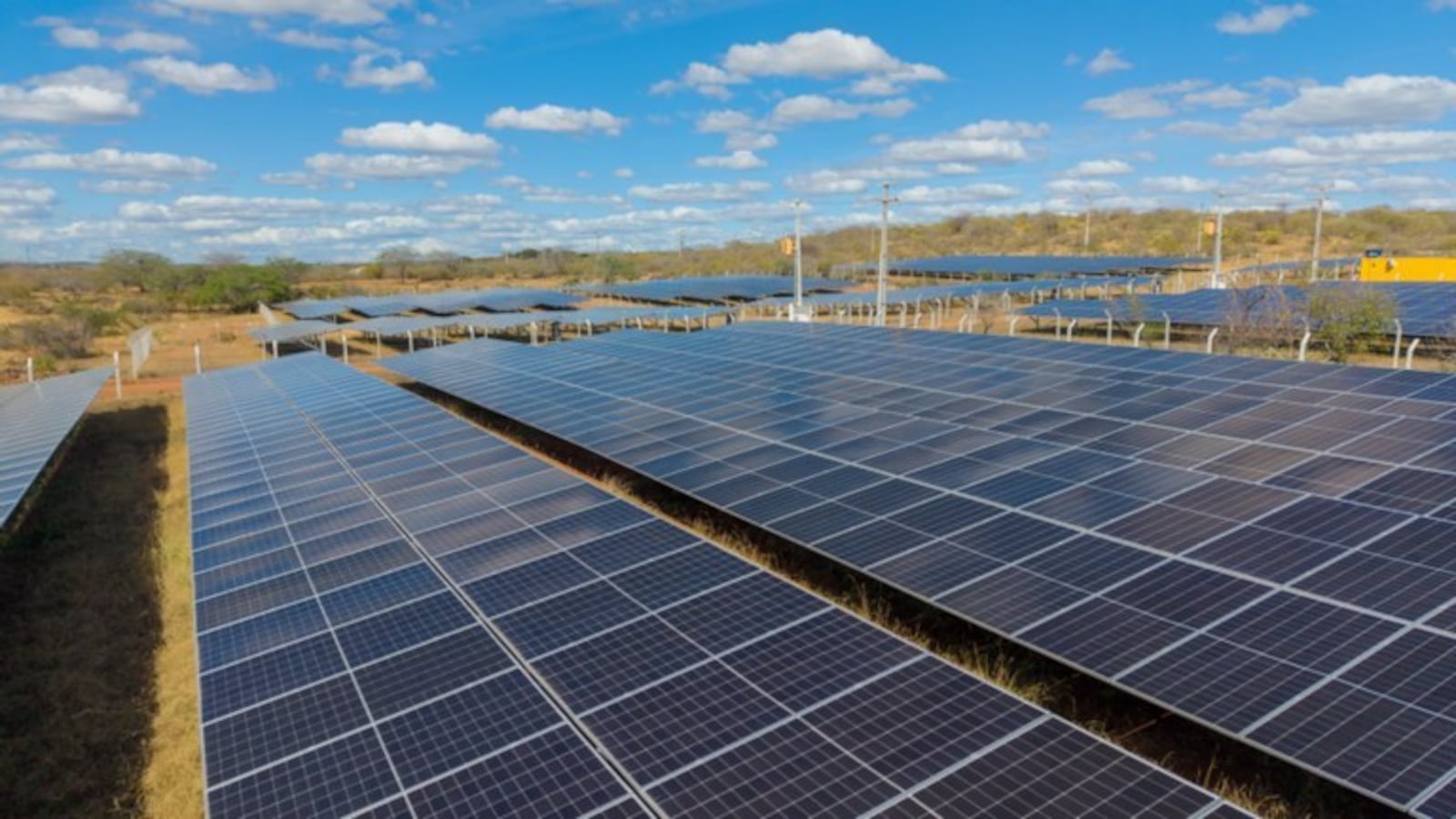 Imagem da matéria: Paraíba alcança autossuficiência energética e se torna exportadora de energia elétrica