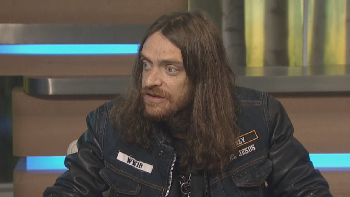 ‘I’m not an idiot, but I do play one on TikTok’: Comedian makes his pitch for Winnipeg mayor
