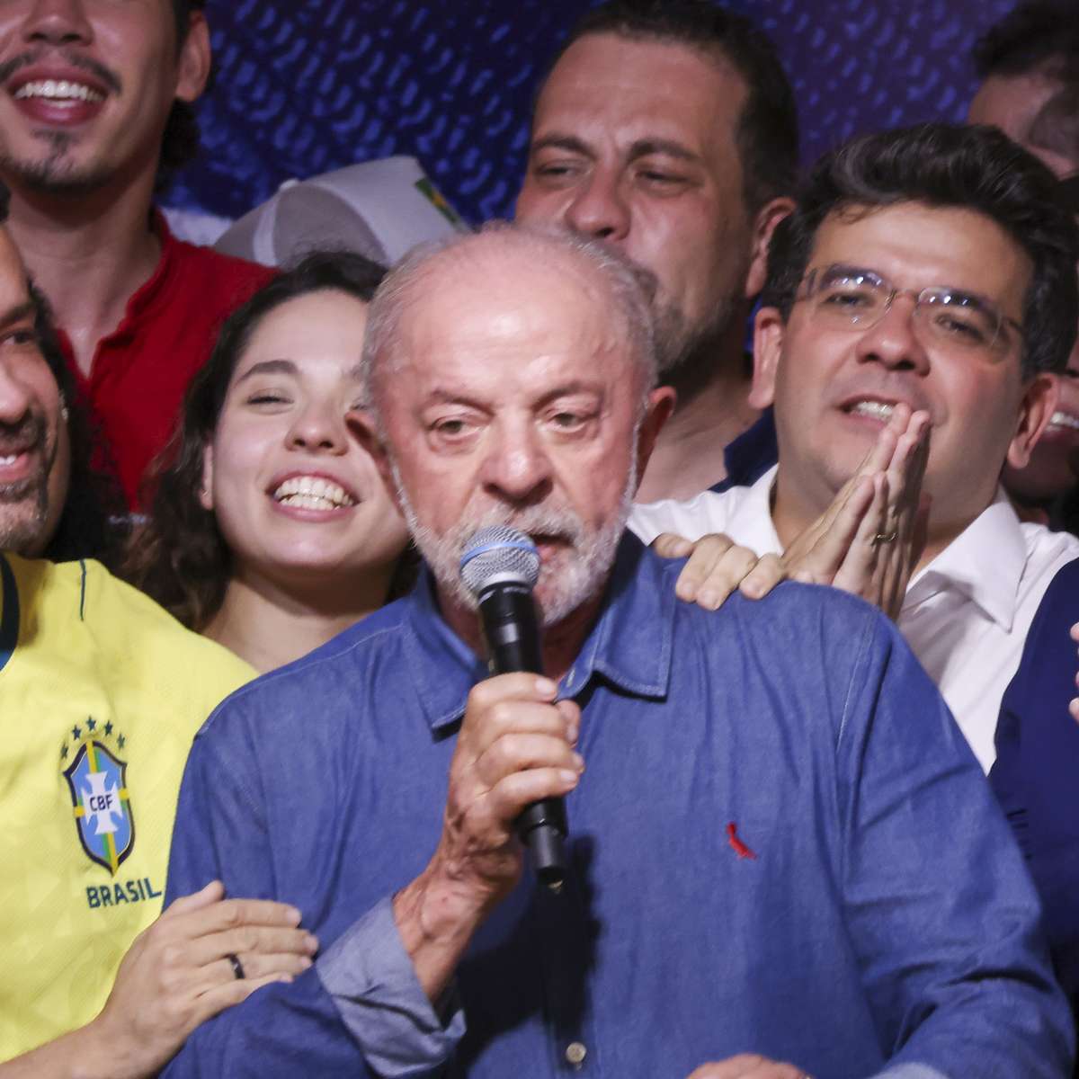 Lula 2022 e 2026: Quem esteve ao lado do presidente em discursos da vitória