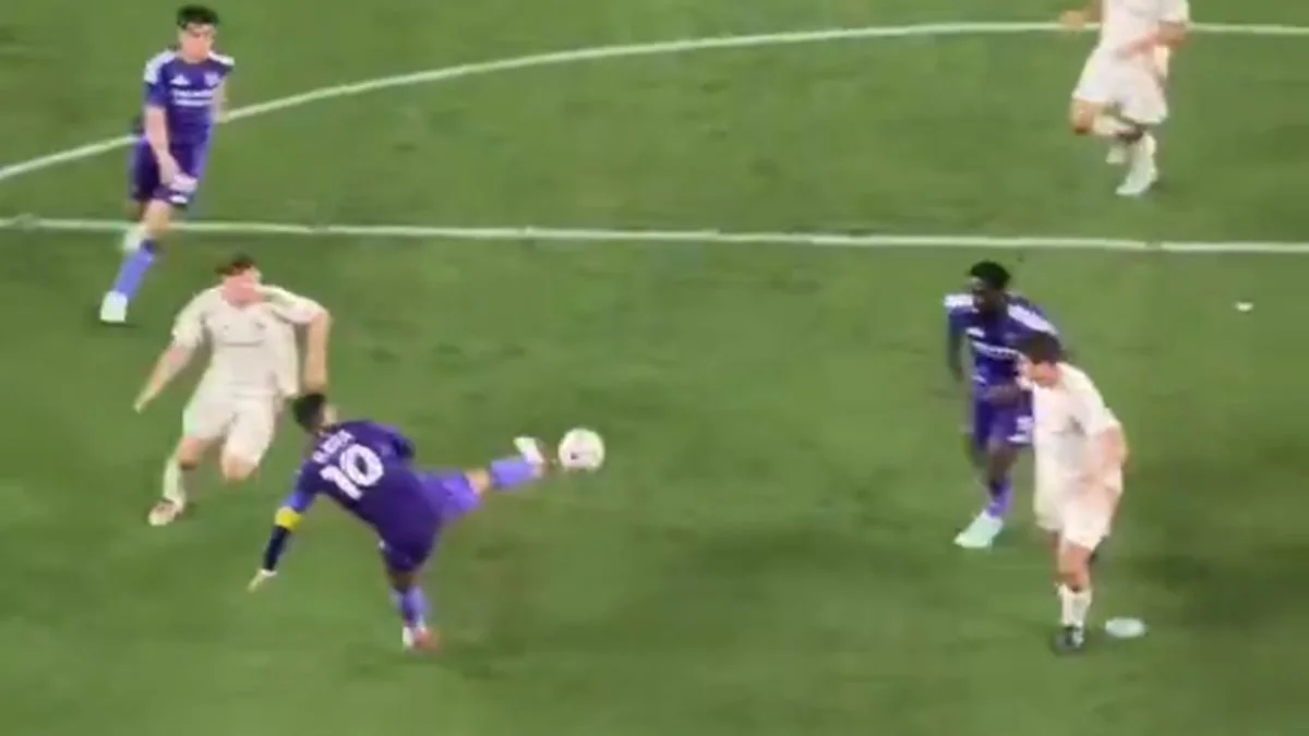 Vale Puskas? Argentino do Orlando City faz gol escorpião em goleada; veja