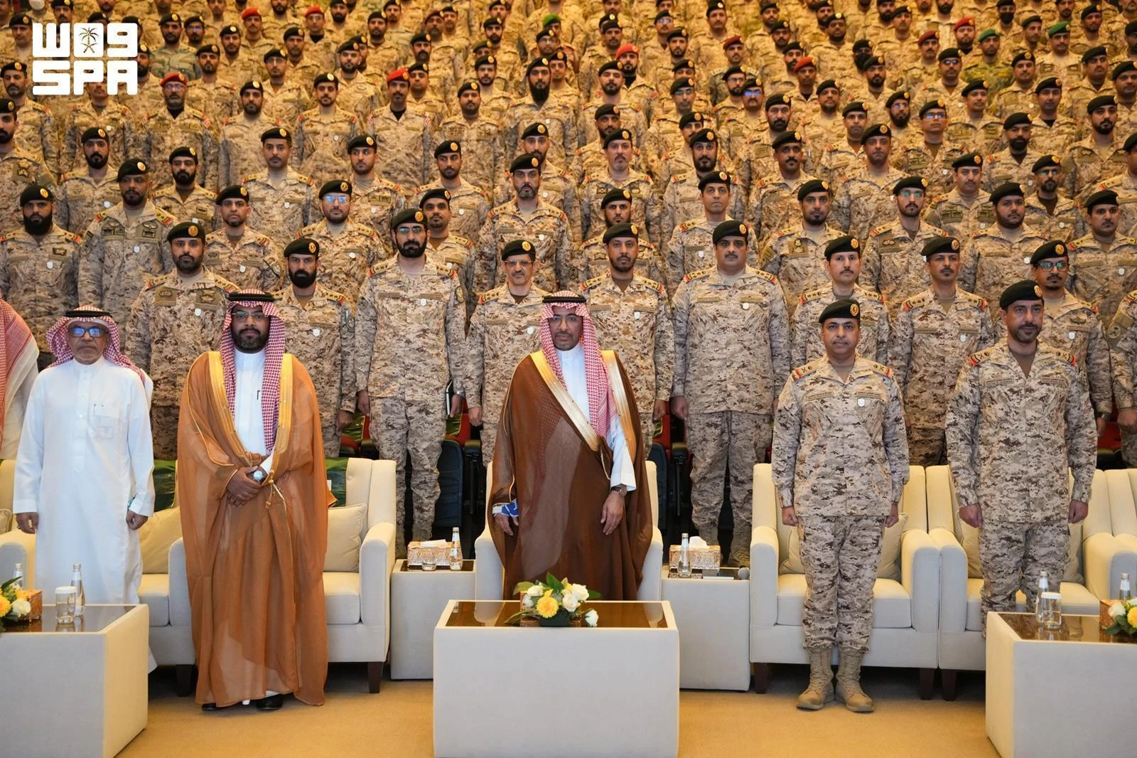 Ministro saudita descreve impulso de localização militar em palestra no colégio da Guarda Nacional
