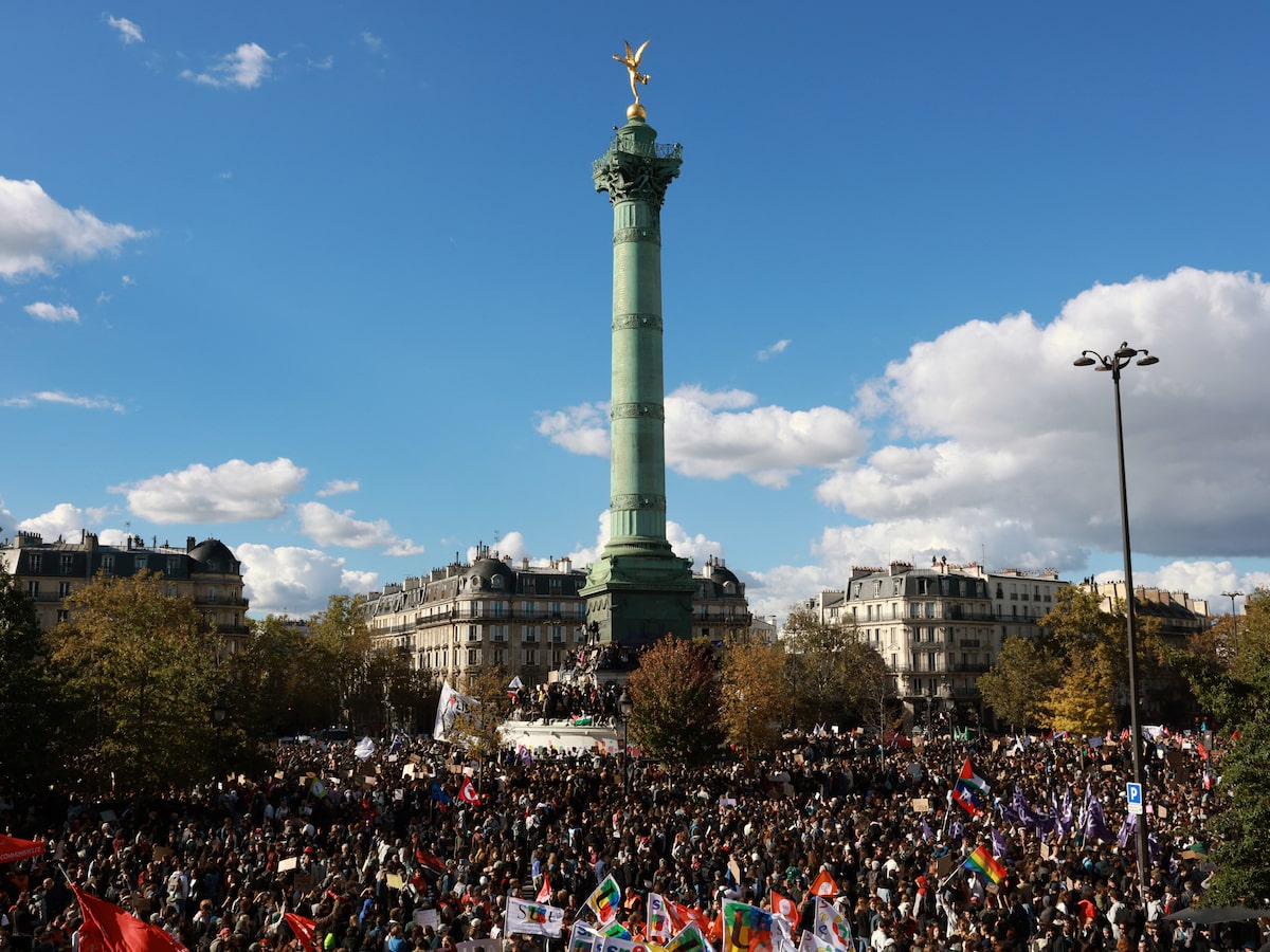 Ministro da Educação da França anuncia 3 mil professores substitutos após protestos em escolas