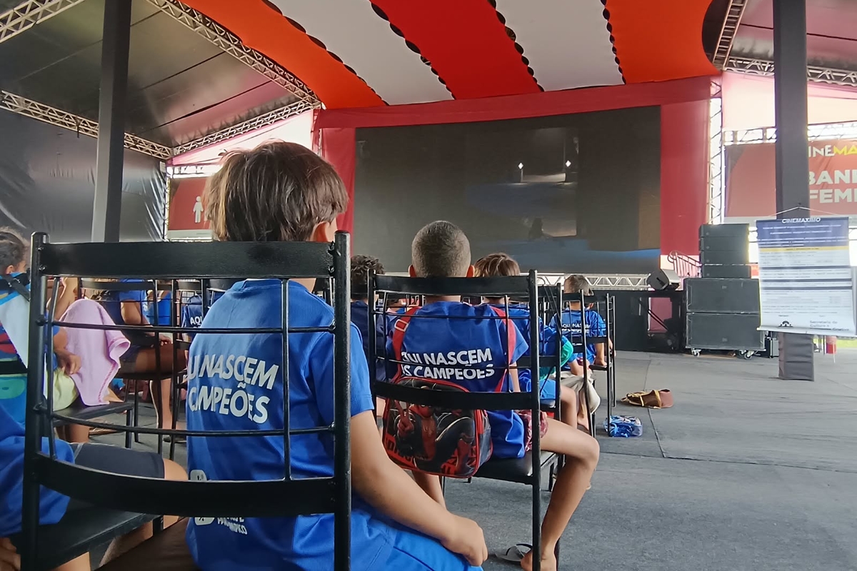 Cinemáximo Itinerante: estreia na Estrutural é um sucesso; veja programação