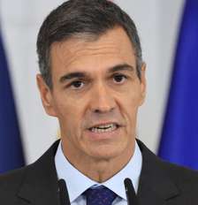 Pressionado pela crise da moradia e pelo desgaste político de seu governo, Pedro Sánchez anunciou a antecipação das eleições legislativas. Foto: AFP - LUDOVIC MARIN / RFI