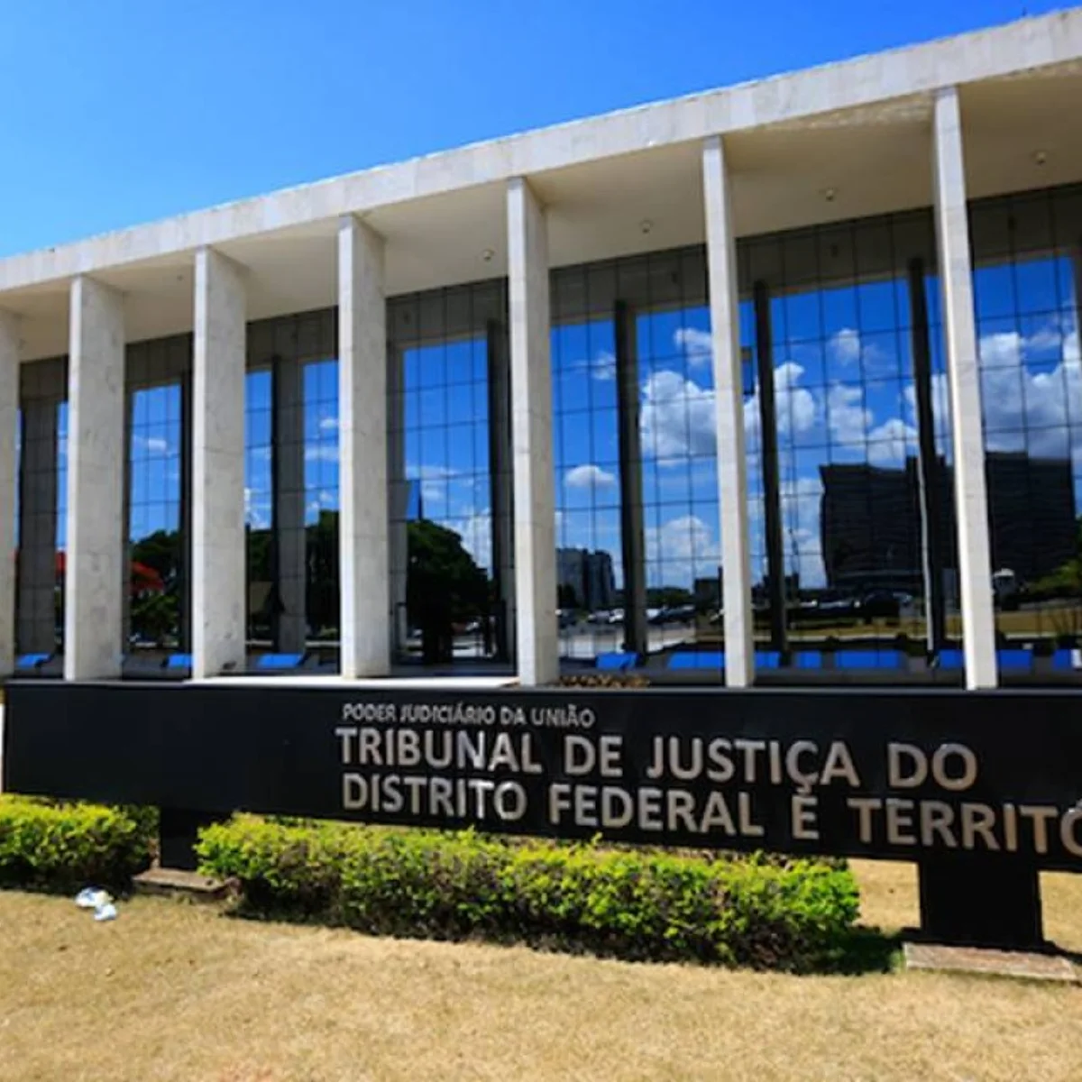 Justiça condena homem que agrediu idoso com socos e chutes no DF