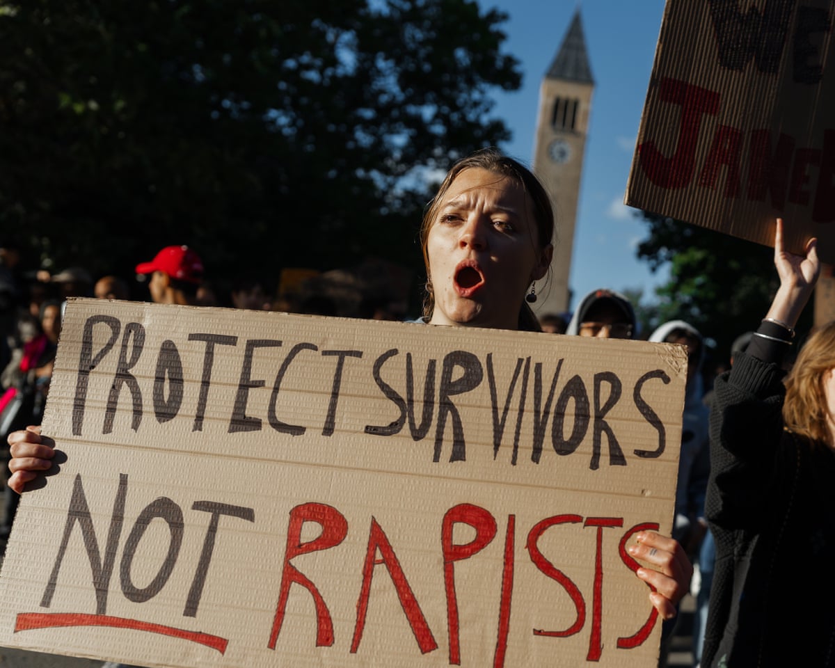 Aqui está o que conecta o caso de estupro alegado na Cornell aos anteriores: homens acusados não sendo responsabilizados de forma séria.