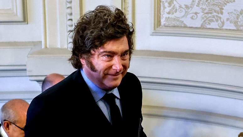 Apesar do silêncio de Milei, governo argentino diz que 'tomou conhecimento' do resultado das eleições no Brasil