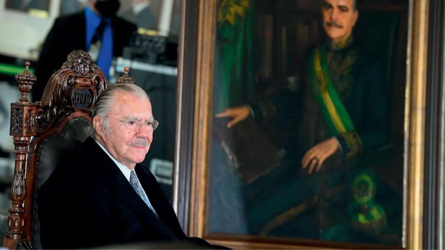Jos&eacute; Sarney, pai de Roseana e ex-presidente da Rep&uacute;blica, teve o primeiro cargo pol&iacute;tico em 1950. O pol&iacute;tico tem 96 anos