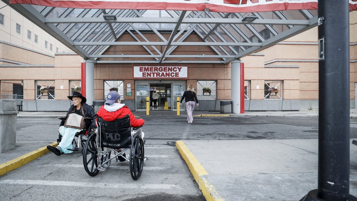 More than half of doctors surveyed would leave an independent Alberta: medical group